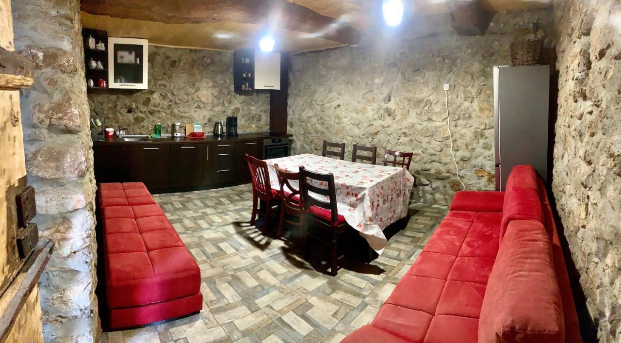 Цяла Ваканционна Къща- Florina Houses Hotel Goranovtsi Luaran gambar